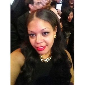 Meet your Posher, Nickia